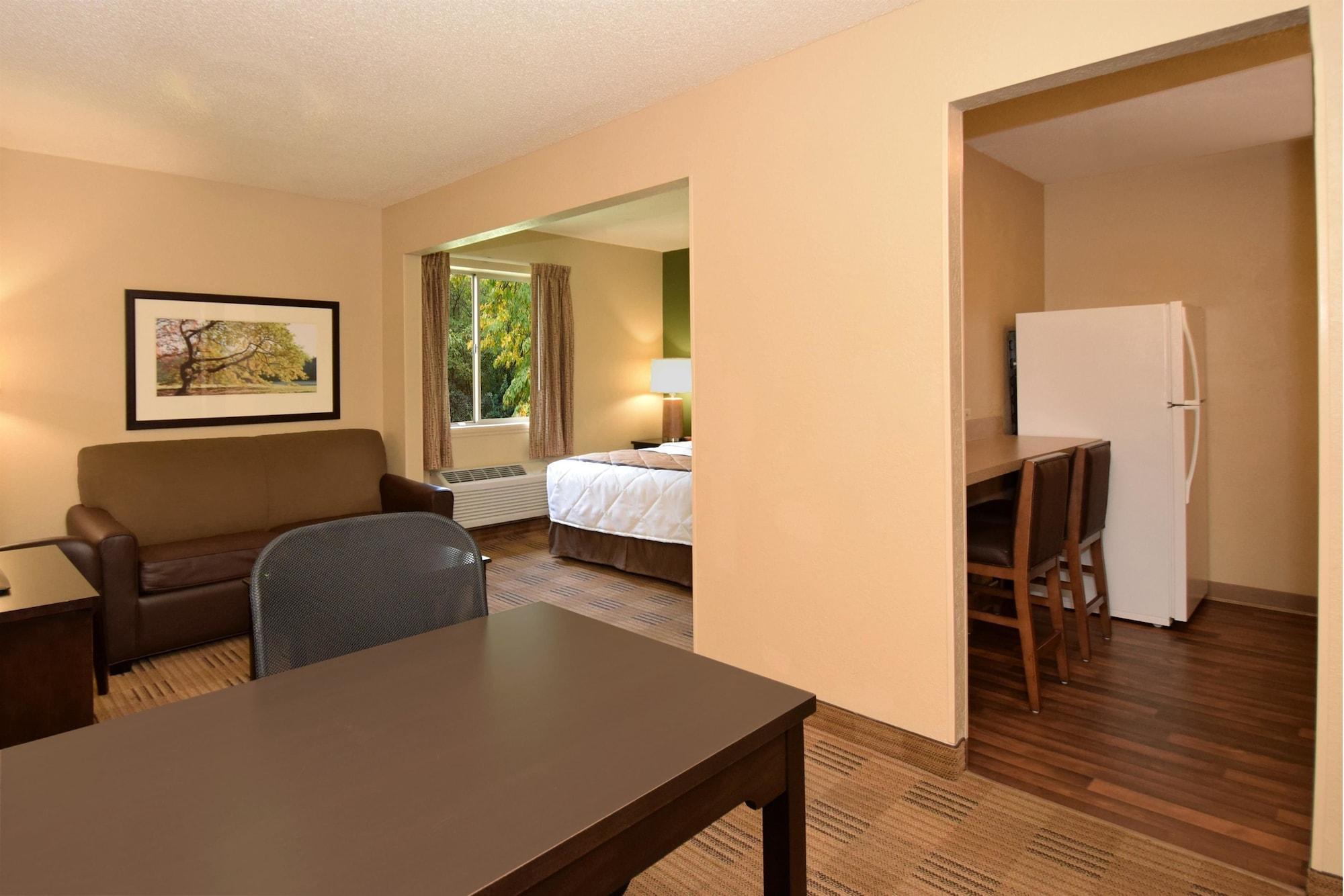 Extended Stay America Select Suites - Dallas - Фрамерз-Бранч Екстер'єр фото