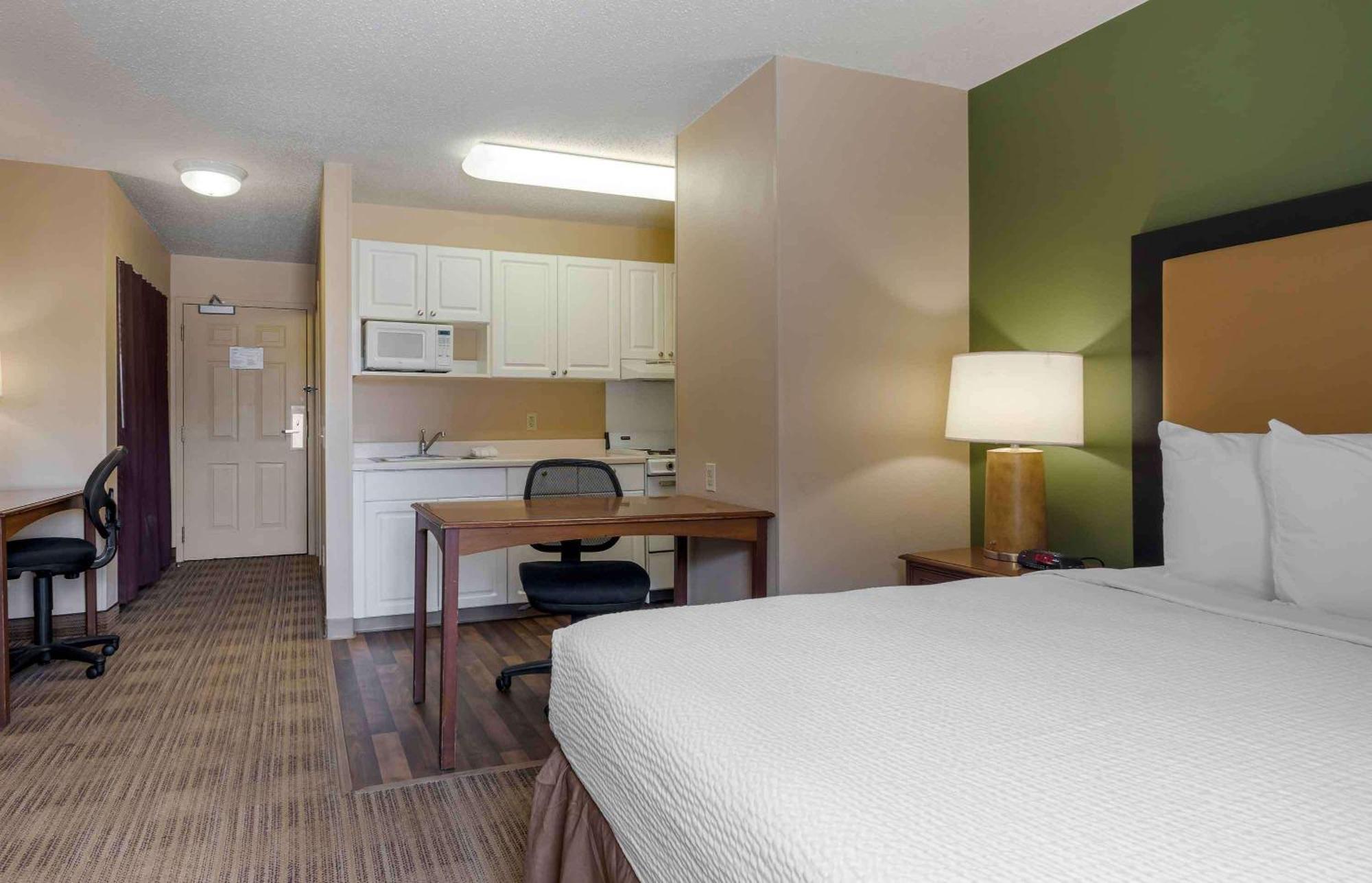 Extended Stay America Select Suites - Dallas - Фрамерз-Бранч Екстер'єр фото